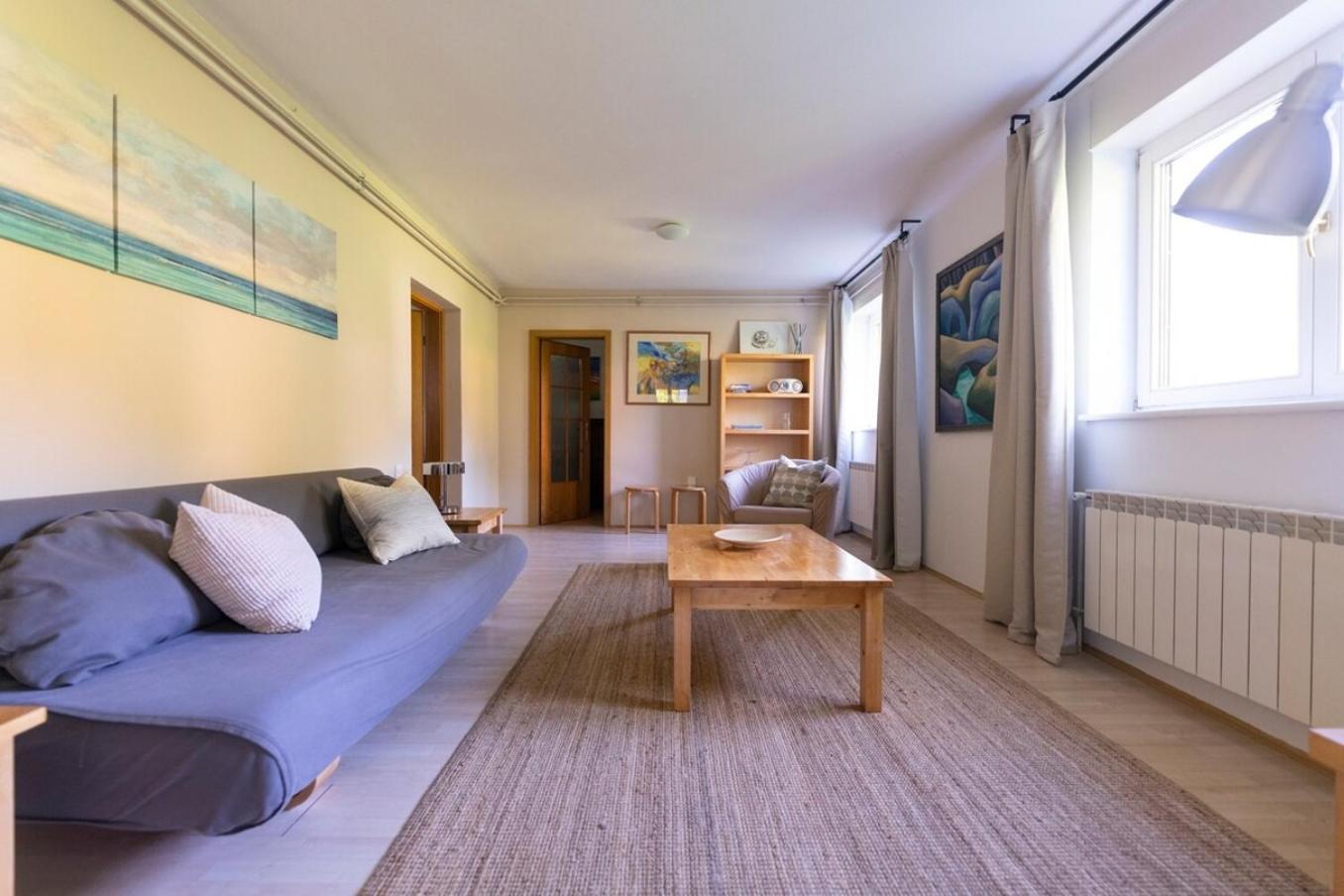Vila Labod, Unique Villa At The Lake モスト ナ ソシ エクステリア 写真