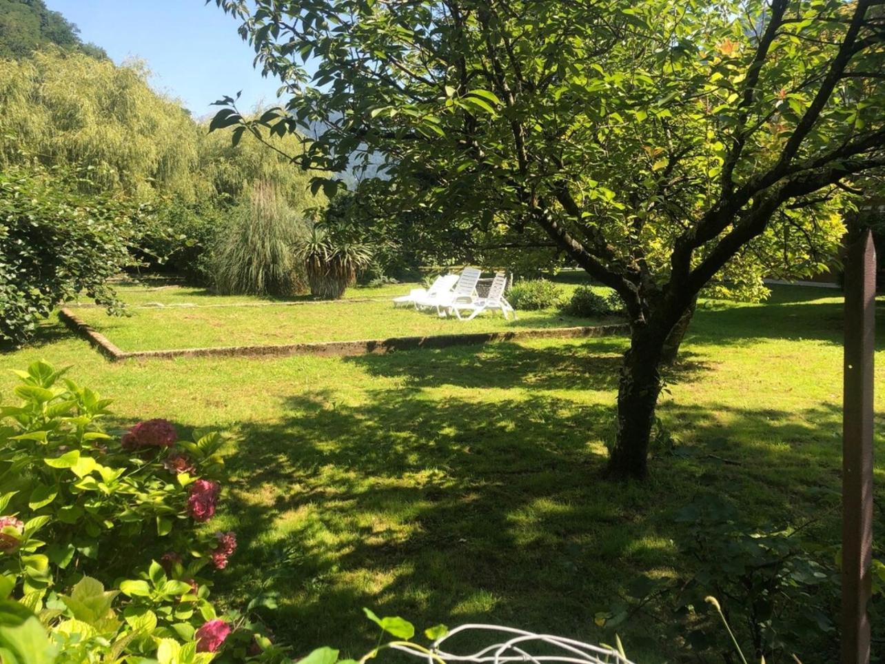 Vila Labod, Unique Villa At The Lake モスト ナ ソシ エクステリア 写真